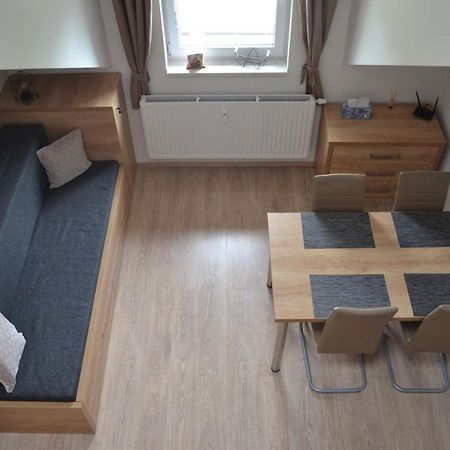 Apartma Fara Лоучна-над-Десноу Экстерьер фото